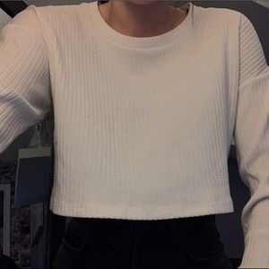 f21 white cropped long sleeve